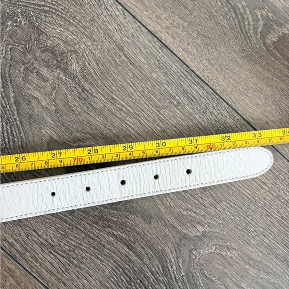 Gianni Versace Vintage White Leather Belt with Silver Tone Medusa